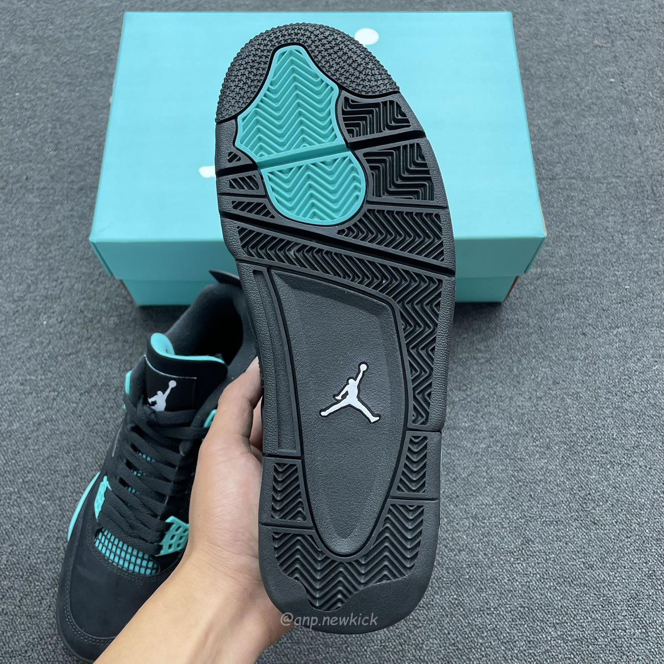 Air Jordan 4 Retro Tiffany Black Green (7) - newkick.cc